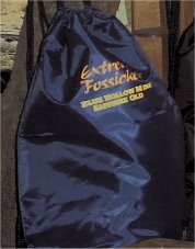 Extreme Fossicker Souvenir
Pack.